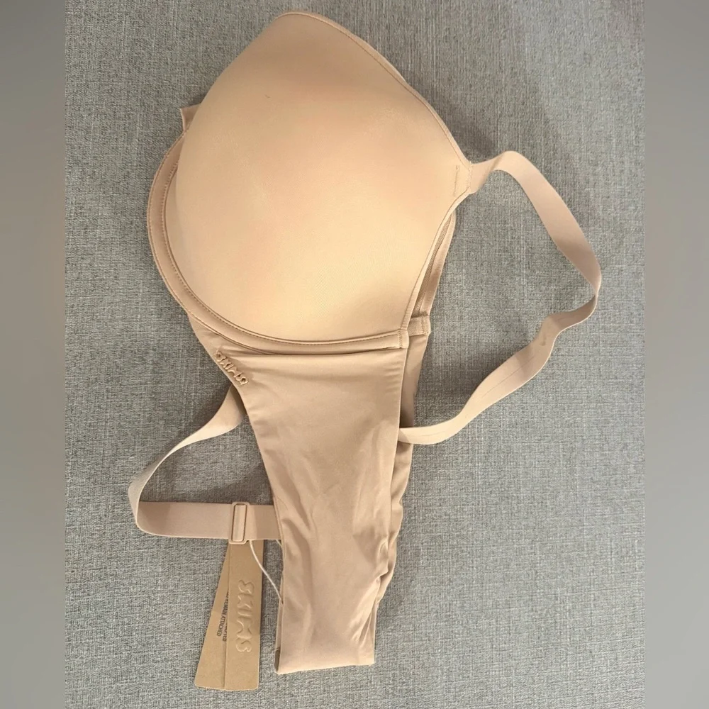 SKIMS‎ Smooth Tan underwire Bra NWT - Picture 2 of 9